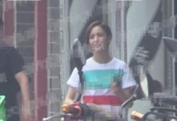 群演爆料杨紫请喝水视频,群演爆料请喝水视频引网友热议